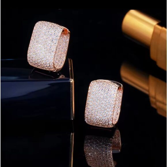 Rose Gold Cluster Pave Diamond Oblong Mod Huggie Hoop Earrings - Picture 1 of 5